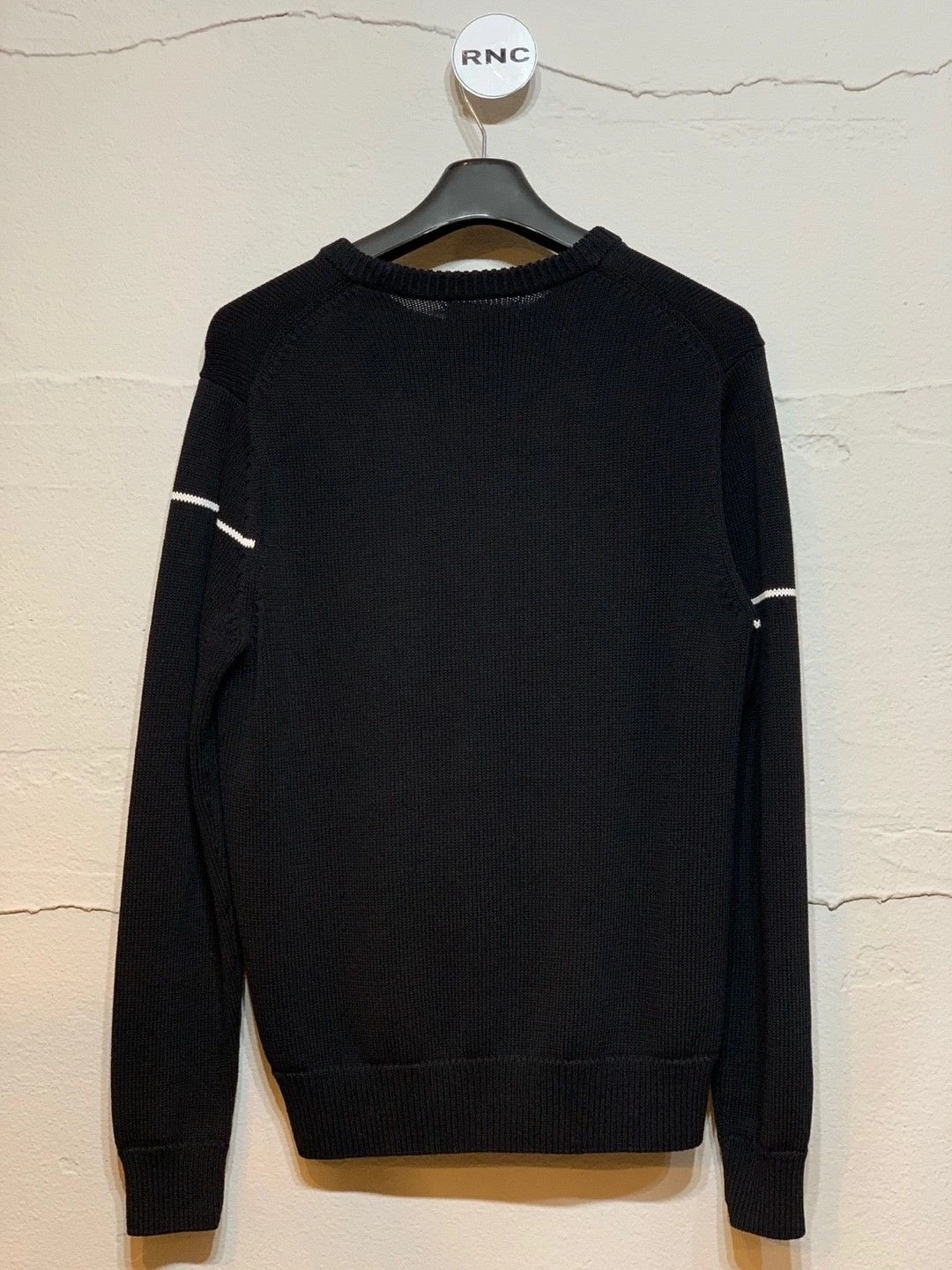 Maglia Givenchy nera con logo spacco 17923165