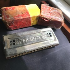 FR. Hotz Harmonica Victoria Tremolo Concert 1893-1900 Paris Germany Antique