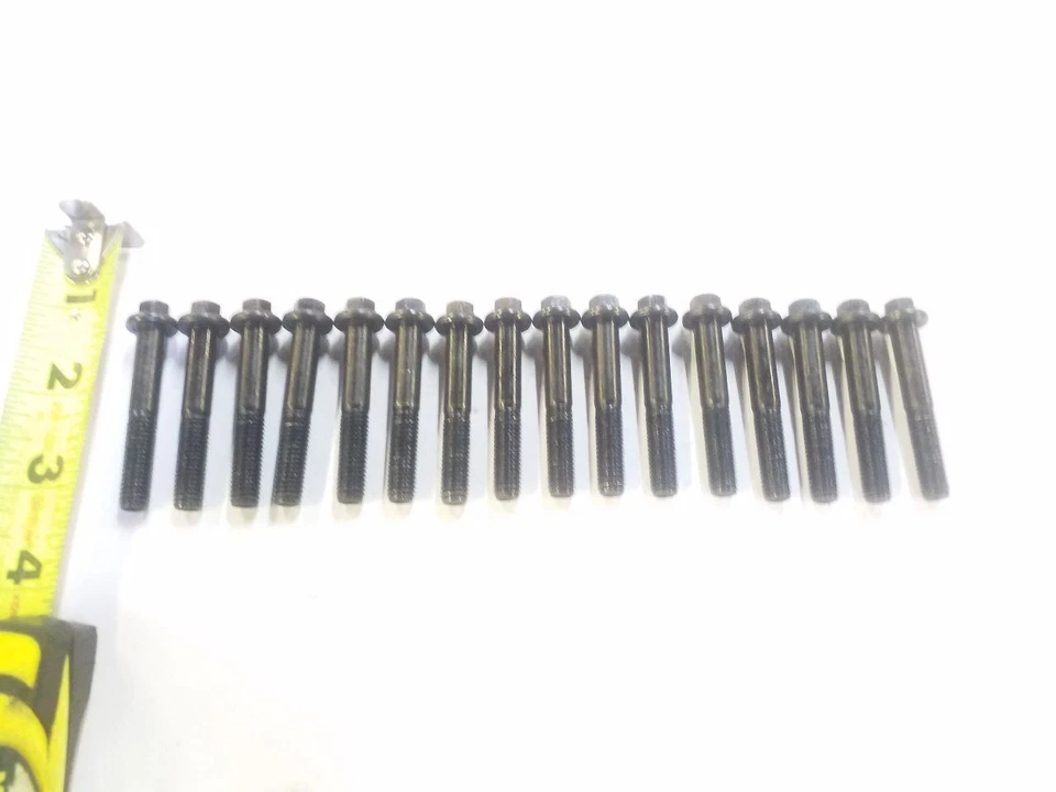 Крепежные болты рычага подвески 7,3 л - количество 16 | Подходит для Ford F250 F350 F450 1995-2003 годов выпуска - Изображение 4 из 4