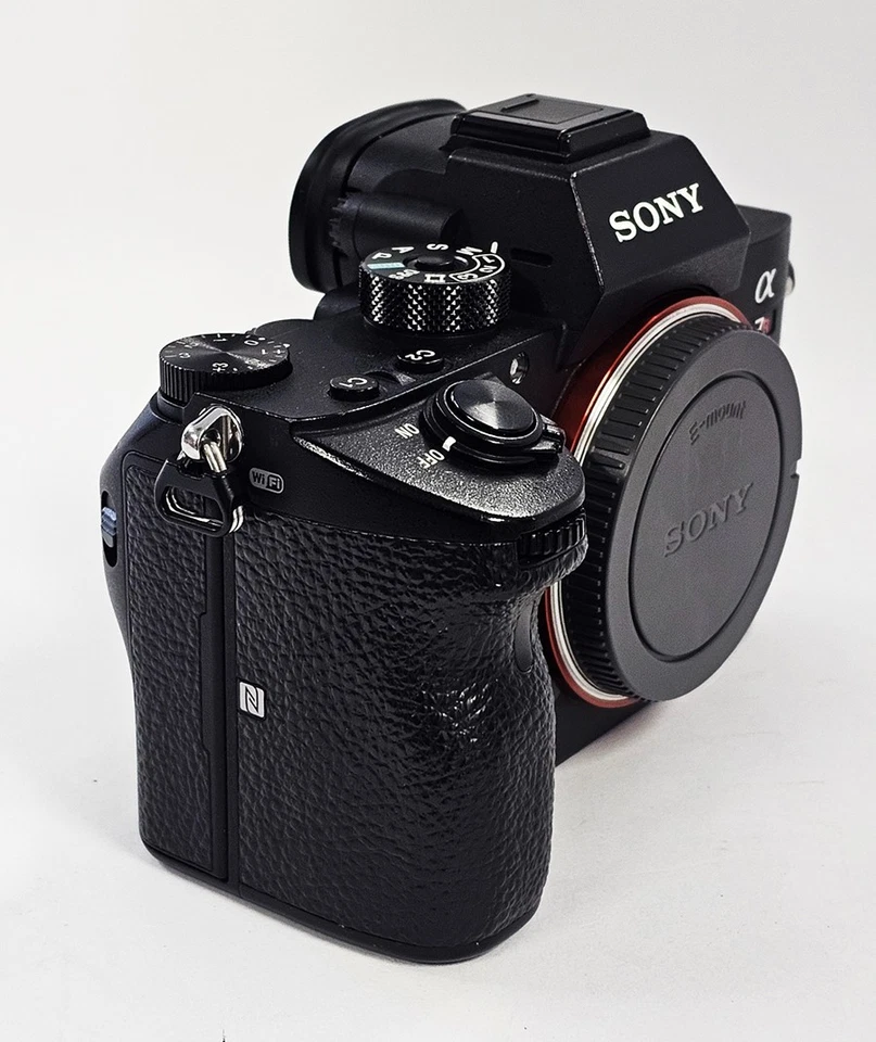 #Sony A7R III A7R3 A7RIII 42.4 MP Digital Camera-Black(Body only)-(38K COUNT) - Image 2 of 4