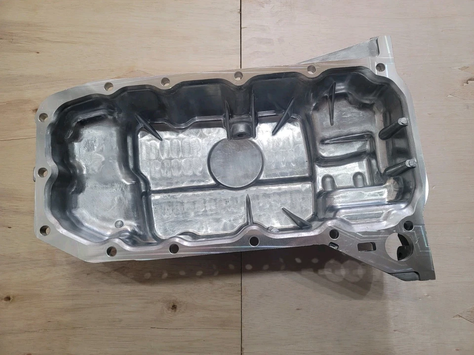 Pan de aceite del motor Dorman 264-587 apto para Ford Escape Fusion Fiesta Transit 14-19 Foto 2 de 4