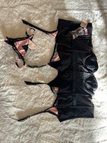 BNWT Agent Provocateur Melody Set - Corset/Basque 34B Thong 2 - VERY RARE