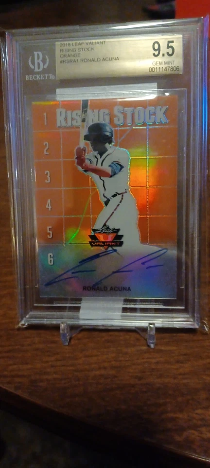 2018 LEAF VALIANT  RONALD ACUNA ROOKIE AUTO ORANGE SSP/#35 BGS GEM MINT 9.5/10  - Image 3 of 4
