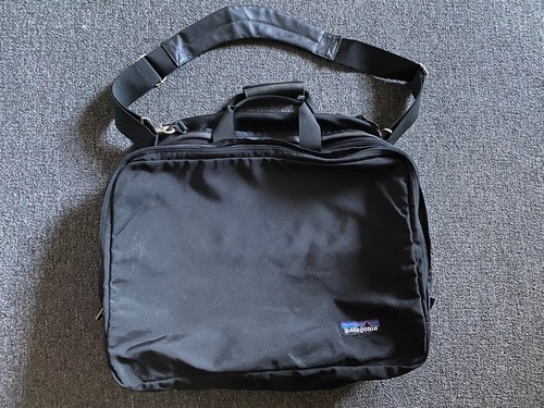 Vintage Patagonia Black Carrying 