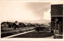 RPPC Postcard View of Homes on a  Residential Street c.1904-1920s          12639