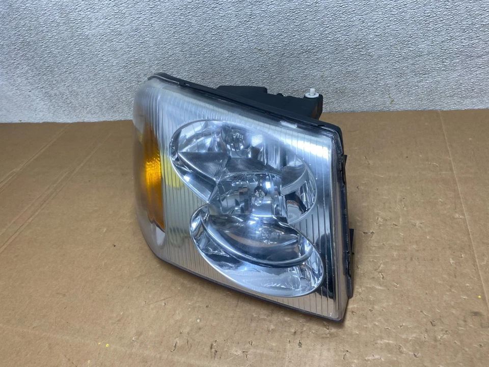 Faro lateral derecho halógeno GMC Envoy 2002 a 2009 pasajero V4951 DW Foto 2 de 4