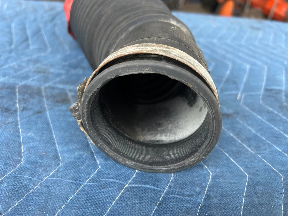 Volvo 740 940 1989-1995 sedán manguera de admisión de aire fresco conducto 3514846 OEM #3701EM Foto 4 de 4