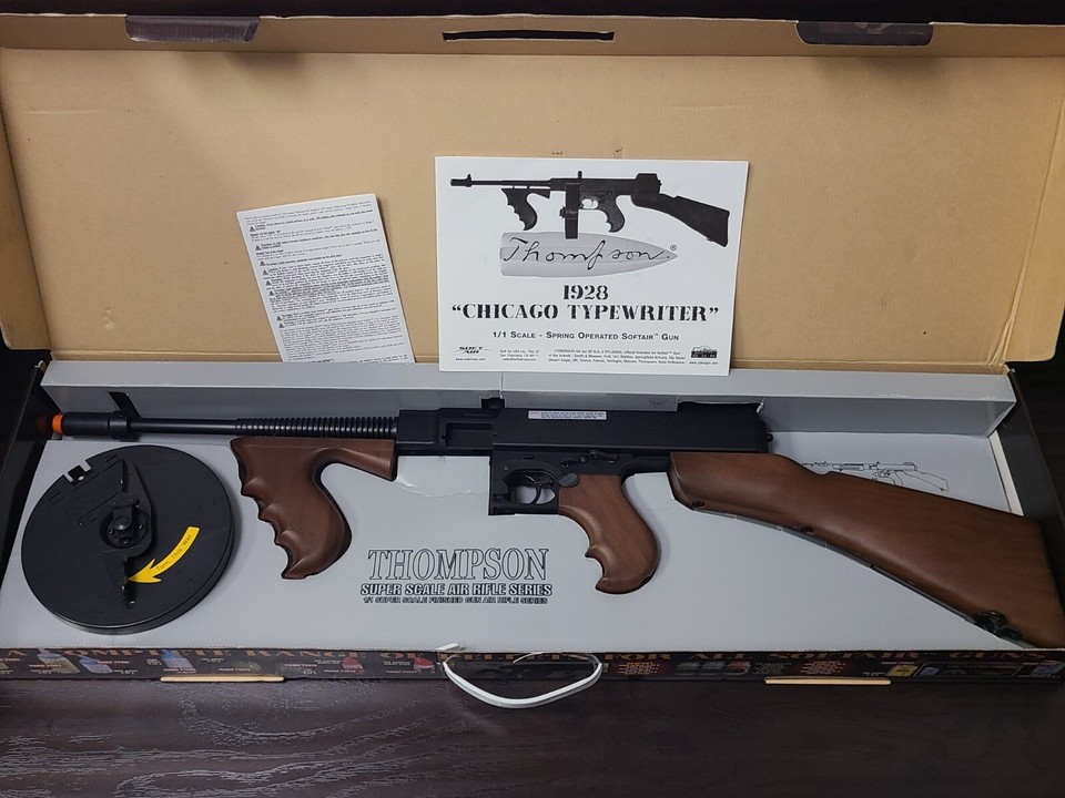 Cybergun Licensed Thompson 1928 "Chicago Typewriter" Airsoft AEG Rifle