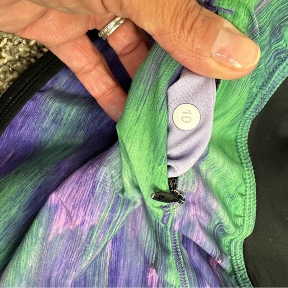 Lululemon Drop It Low Short *roll down I Rio Nights M… Gem