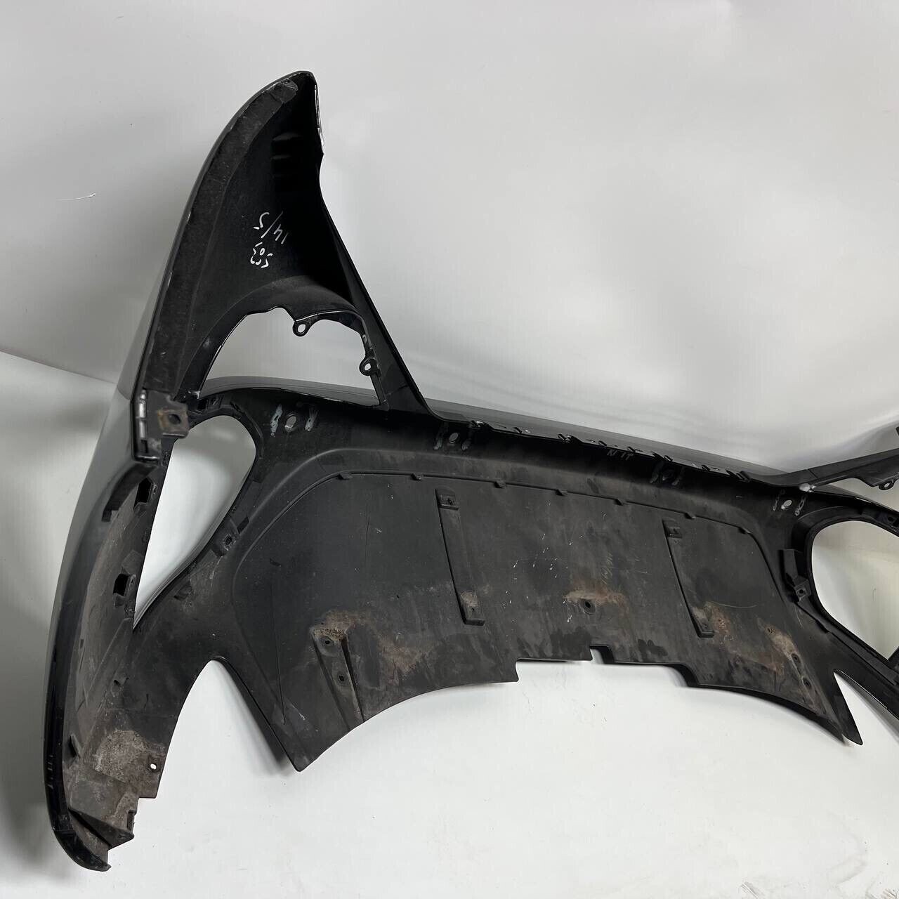 2008 2009 2010 2011 2012 2013 FERRARI CALIFORNIA REAR BUMPER COVER OEM 