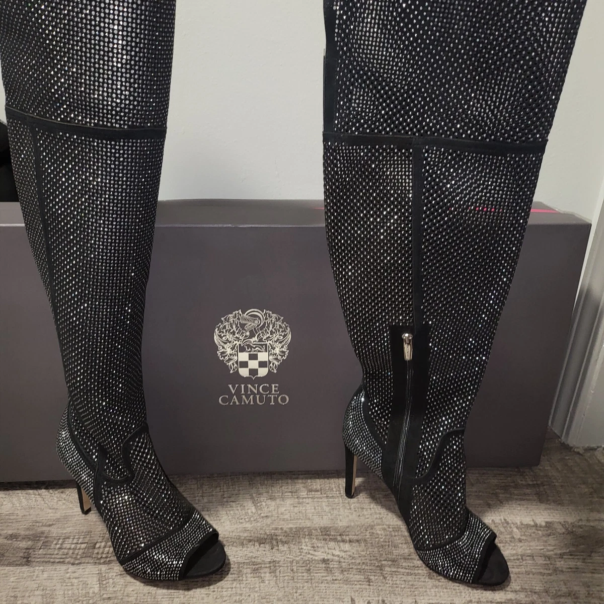 Vince camuto store kamorina