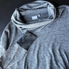 Athleta Women's Size LARGE Gray/Black Sweatshirt Pullover Thumb Holes Pocket