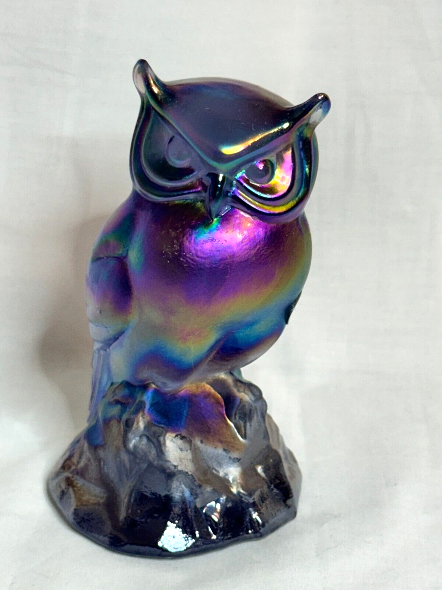 Fenton art glass 95th Anniversary amethyst carnival glass owl