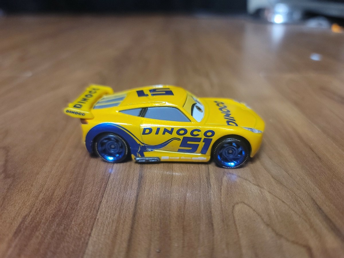 Dinoco Cruz Ramirez Cars Macchina Gialla Toy Macchina Gialla Cars - Main Image