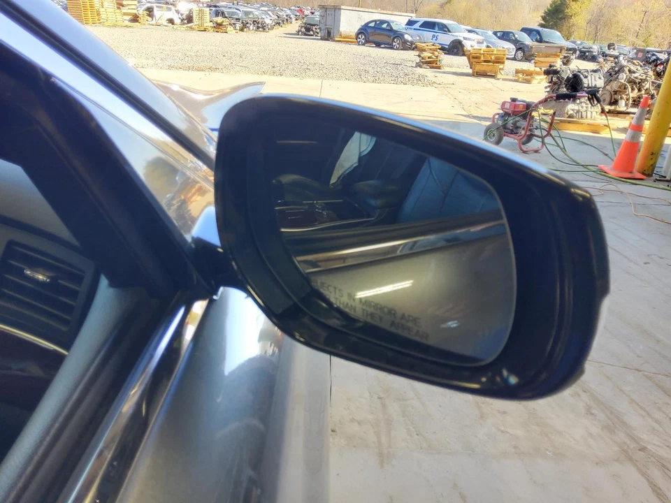 Espejo retrovisor interior delantero central usado se adapta a: Infiniti Q70 2018 centro delantero Foto 4 de 4