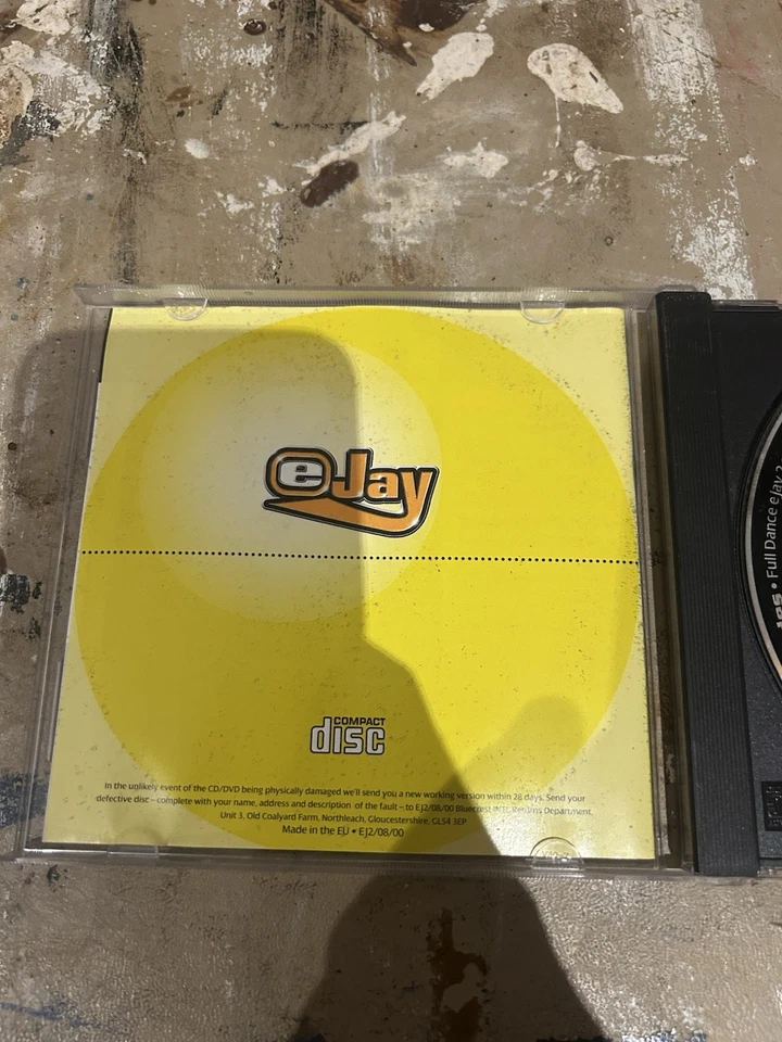 Dance eJay 2 CD-ROM Free Trial Music Software Samples FIFA Demos Free Delivery - Image 2 of 4