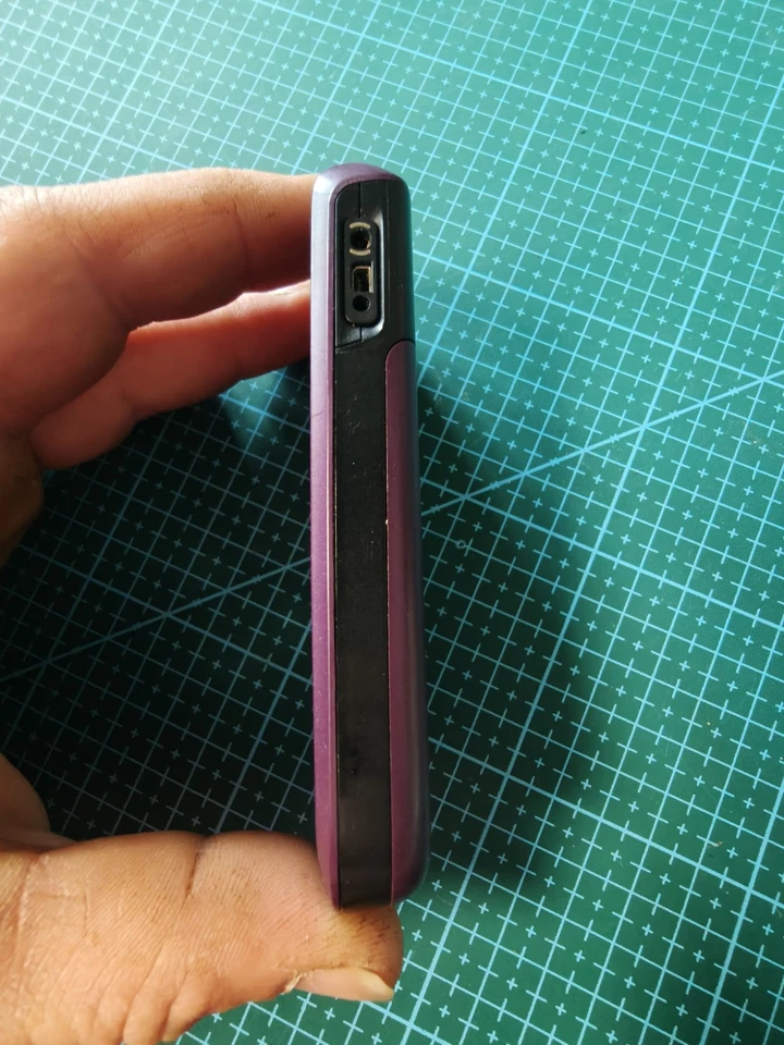 Nokia 1680 classic Violett Tastenhandy 2G Kamera Ohne Simlock Vintage Sammler - Bild 4 von 4