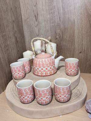 Orientalischer Stil Teekanne Diffusor mit sechs Tassen - Neu - Rot gemustertes Design