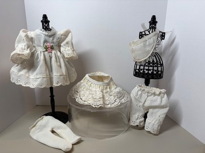 VTG 1985 Tagged Vogue Ginny Doll Dress, Slip, Bloomers, Bonnet / Cream Eyelet