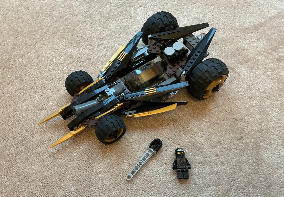 LEGO Ninjago 9444 Cole's Tread Assault, photo 1 of 5
