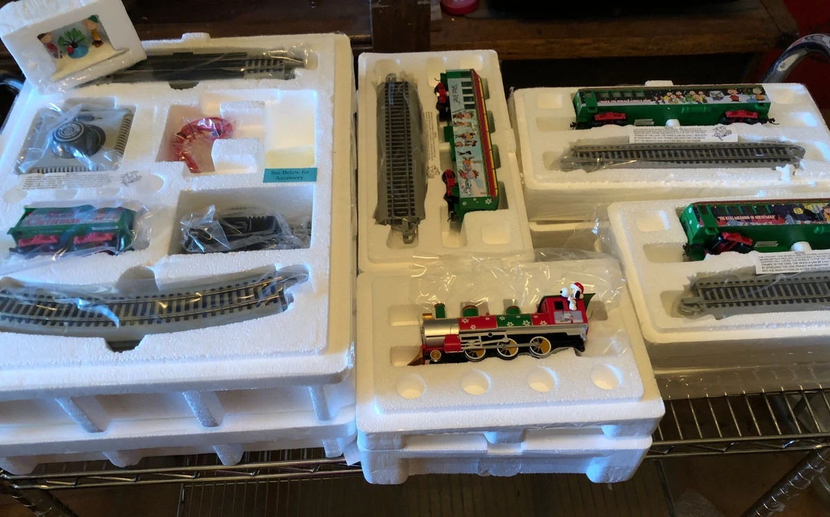 Hawthorne Village Train for sale - eBay