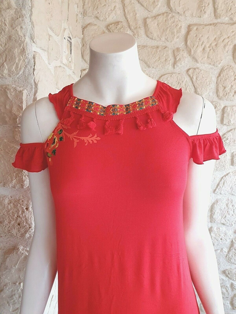 T-shirt taille XL. Coloris rouge. Réveillez moi dès que le printemps arrive