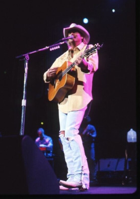 ALAN JACKSON Chattahoochee REMEMBER WHEN Gone Country THE OLDER I GET SLIDE 27