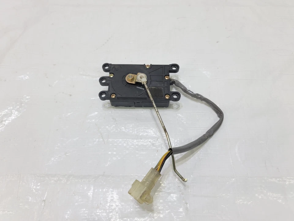 Conjunto de actuador de aleta de puerta mezcla de calefacción Honda Prelude 1988-1991 OEM 063700-1311 Foto 3 de 4