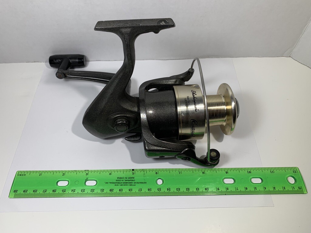 Shakespeare Contender Custom CC060 Spinning Fishing Reel