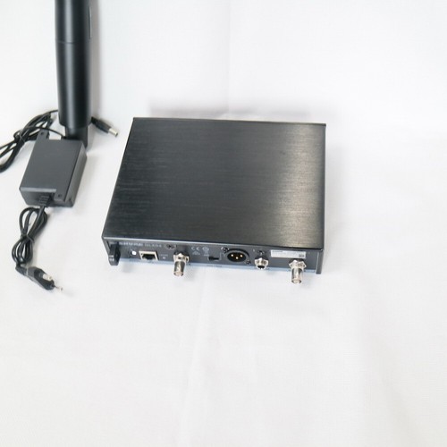 100 Channel QLXD Wireless Microphone System B58 Metal Handheld Dynamic Karaoke - Picture 5 of 8