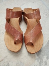 Cydwoq Strike clogs orange brown EU 3, US 7 - Made in USA by hand  199.99