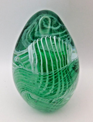 Art Glass Egg Shaped Paperweight Clear Spiral Swirl Wave Latticino Green