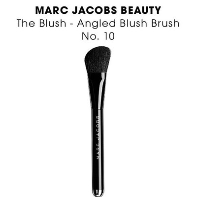 marc jacobs blush brush