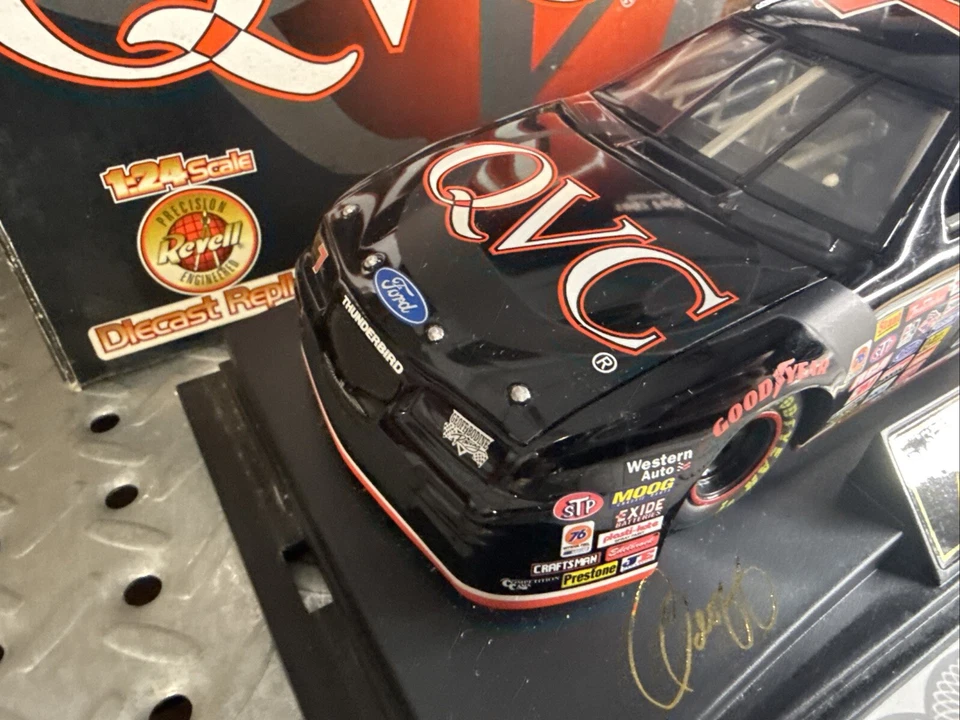1997 年 Revell 收藏家 - #7 Qvc - 1/24 比例 - 纳斯卡 - Geoff Bodine — 第 4/4 张图片