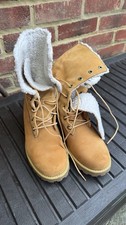 Timberland Women's Teddy Fleece Boots Size 3.5 (36) Water Proof, Foldable