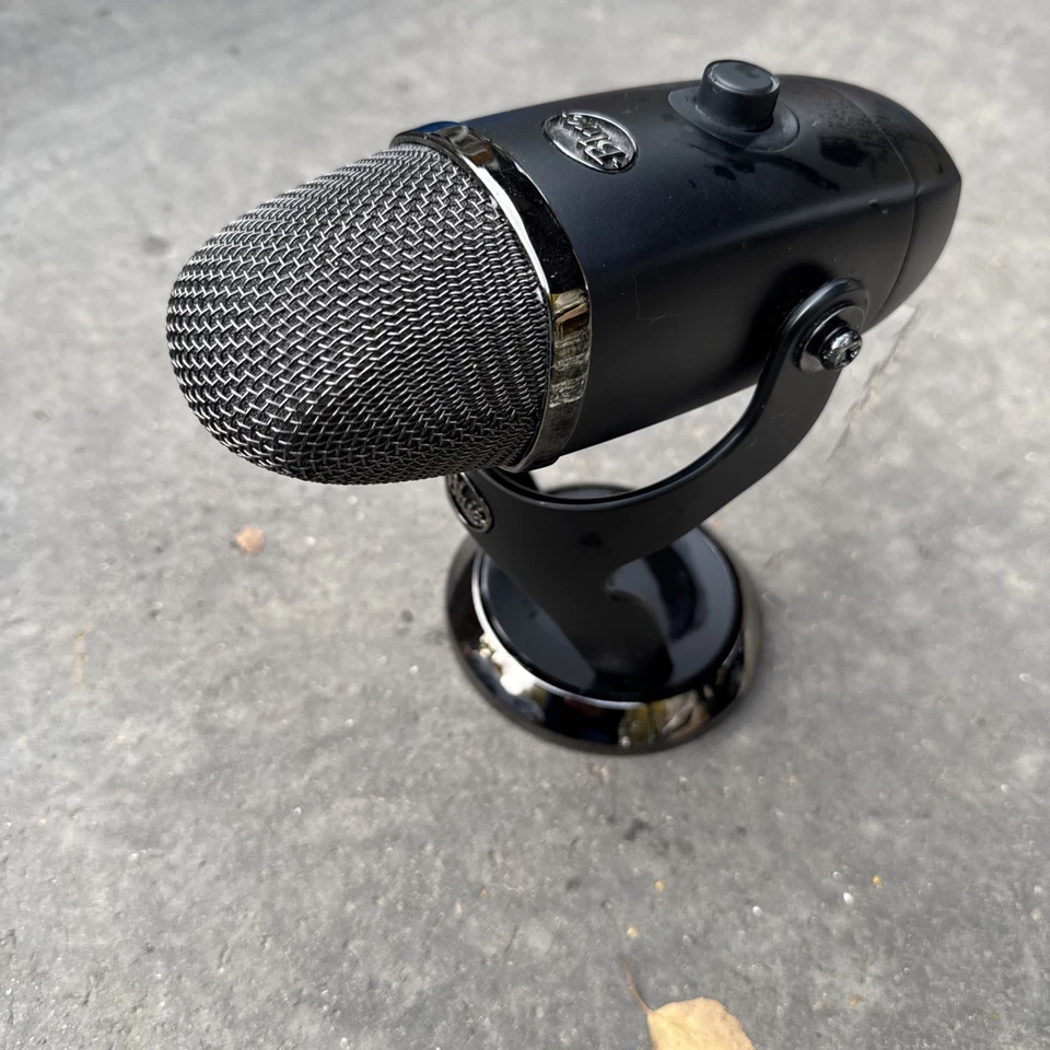 LOGITECH BLUE YETI X MIKROFON PROFESSIONELLES KONDENSATOR - USB MIKROFON - Bild 2 von 3