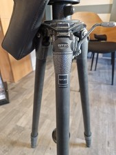 Gitzo GT3542xls Tripod Carbon mit Kurbelmittelsäule GS3313GS Stativkopf G2270M