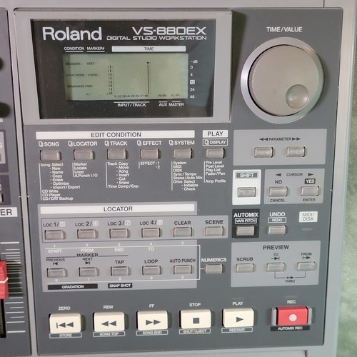 Roland VS-880 Multitrack Recorder Digital Studio Workstation - Picture 2 of 7