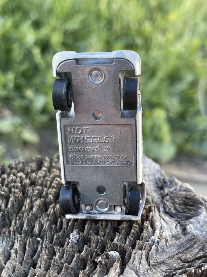 Hot Wheels Redline Series Chaparral 2G Blanco 1968 Mattel EE. UU. Foto 3 de 4
