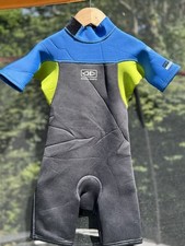 OCEAN AND EARTH FREE-FLEX 2MM BACK ZIP SHORTY KIDS WETSUIT Si ze 4