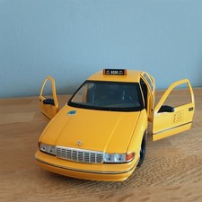 Chevrolet Caprice NYC Taxi UT Models 1/18