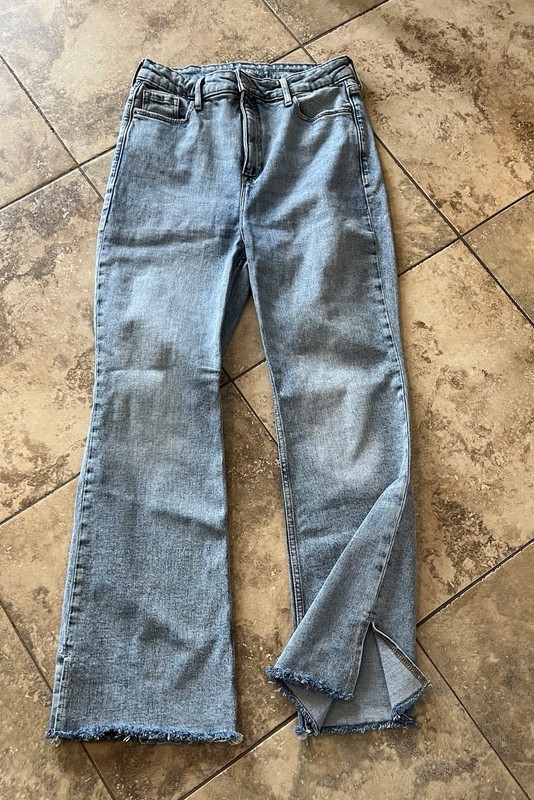 Old Navy Higher High-Rise Raw Flare Jeans Womens 10 Blue Denim Slit Boho
