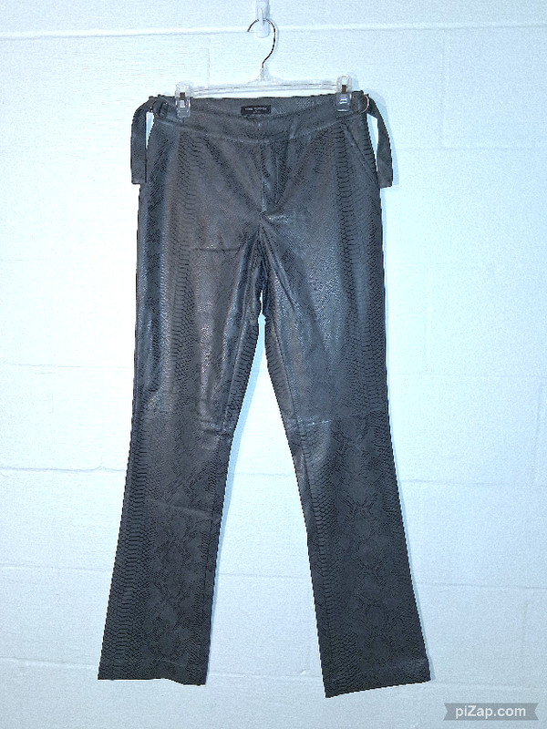 Naked Wardrobe Snakeskin Print Faux Leather Pants NWOT Women's Size XS Gray Blk