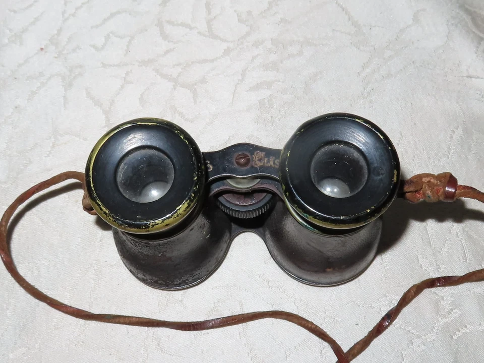 Antikes Fernglas mit Lederriemen mit Hersteller! - Bild 3 von 4