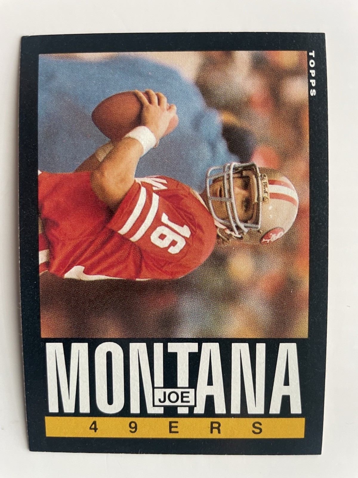 1985 Topps - Joe Montana #157 San Francisco 49ers HOF - Nice Border