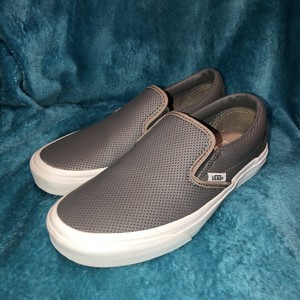 slip on leather vans womens