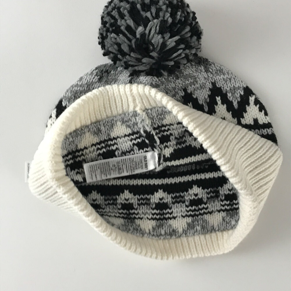Gray White Geometric Pattern Old Navy Winter Pom … - image 3