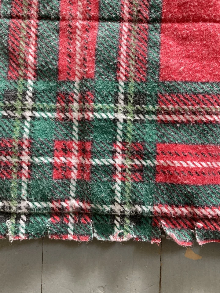 Project Linus Handmade Child’s Flannel Rag Quilt 37” X 47” Pre-owned - Image 3 of 4