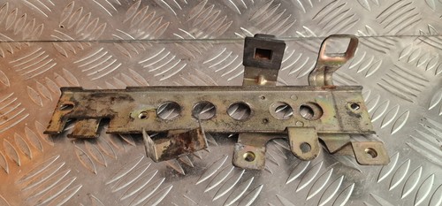 Yamaha FZS 600 98-01 Fazer Relais Kraftstoffpumpe Halterung Halterung