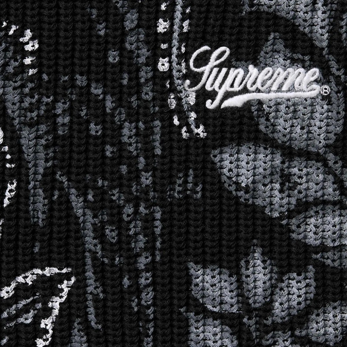 Supreme Printed Paisley Sweater Black White SS24 2colors Supreme Printed Paisley Sweater Black White SS24 2colors